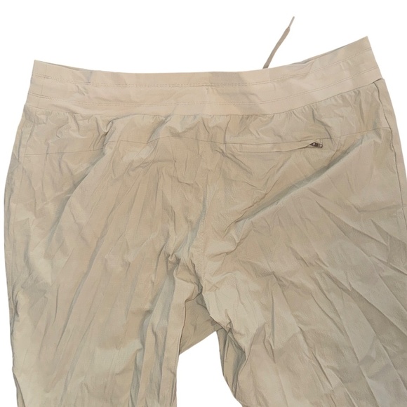 NWOT Trekkie North Jogger in Tan Zippered Pockets Hiking Outdoor Long Pants New - Picture 4 of 10